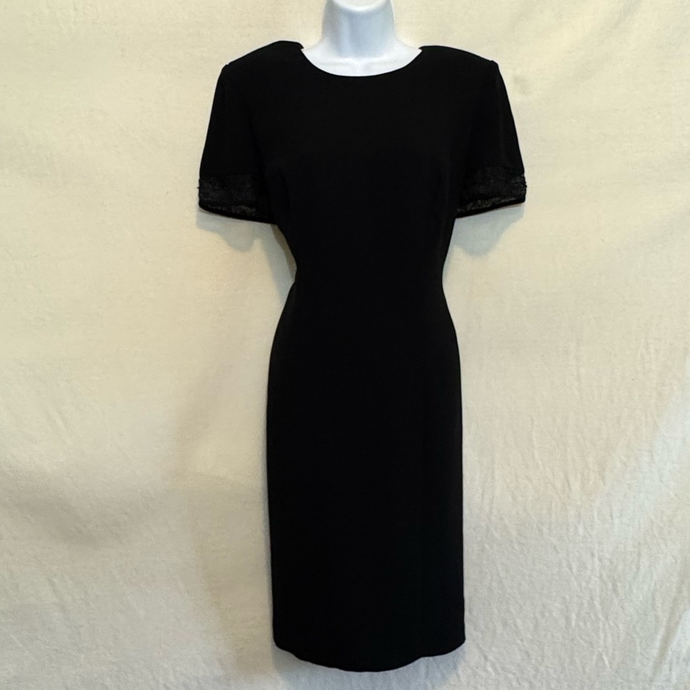 B-186 Donna Morgan Black Short Beaded Sleeve Lined MIDI Dress Size 10